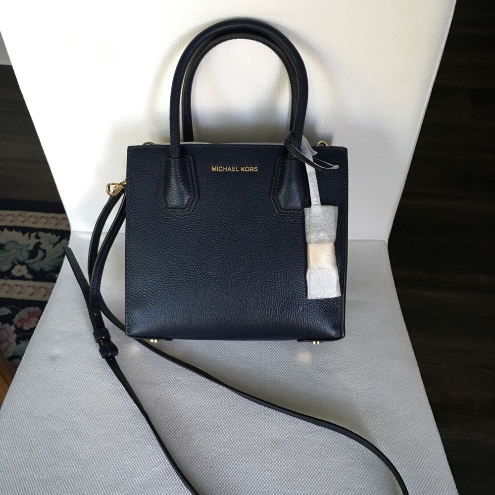 NWT Michael Kors MD Mercer Leather messenger Admiral